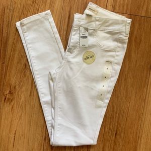 New with tags - Blue asphalt white jeans